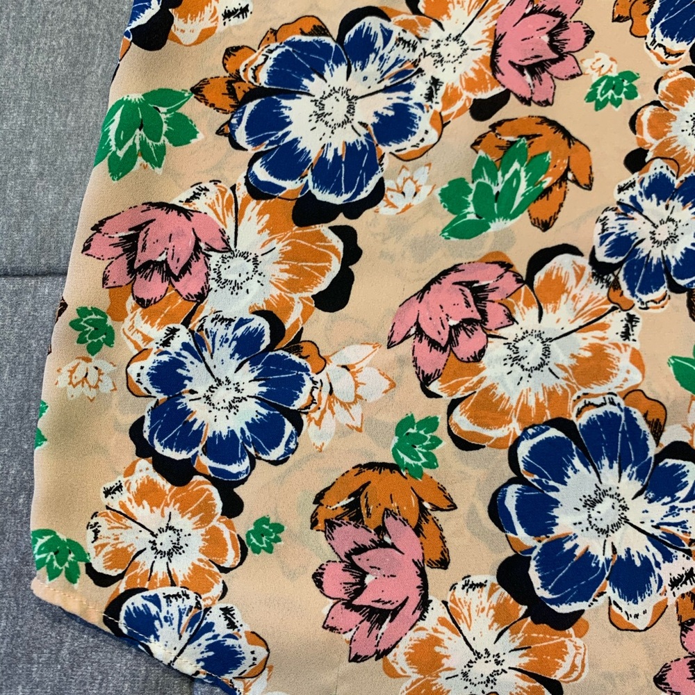 Top, blouse - Picture 2 of 6